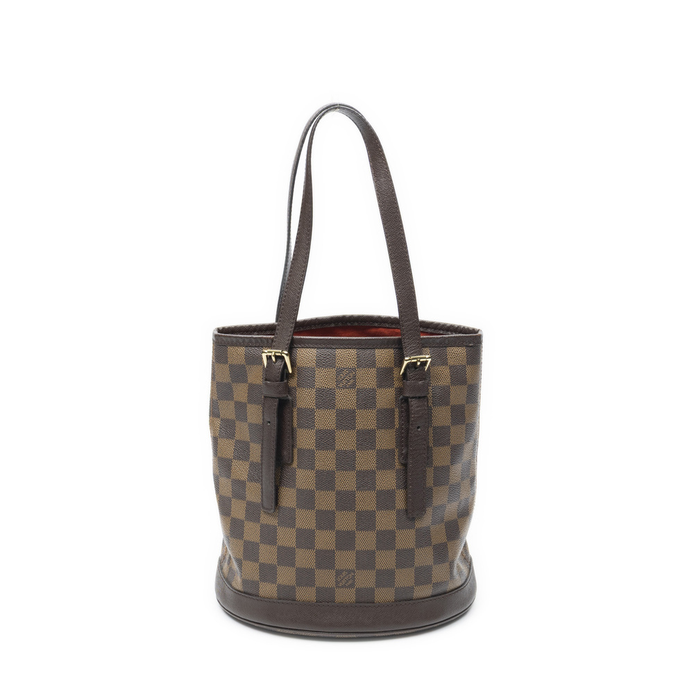 Louis Vuitton Marais
